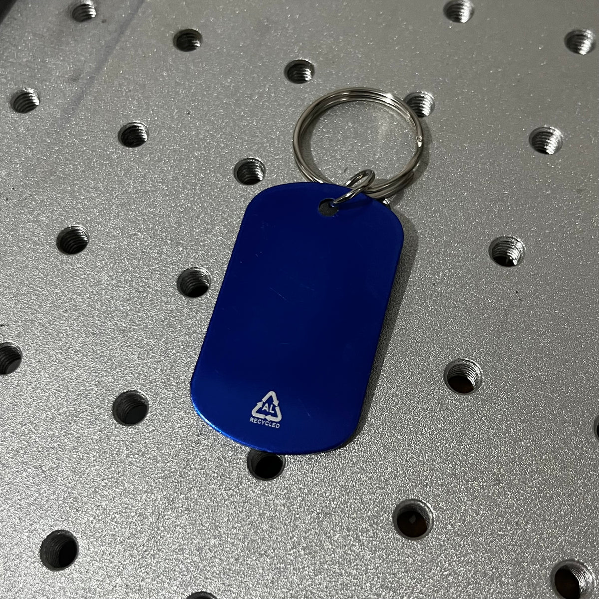 Reklamni metalni privezak za ključeve Taggo