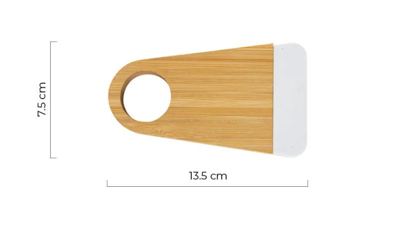 Drveni otvarač i držač za flaše