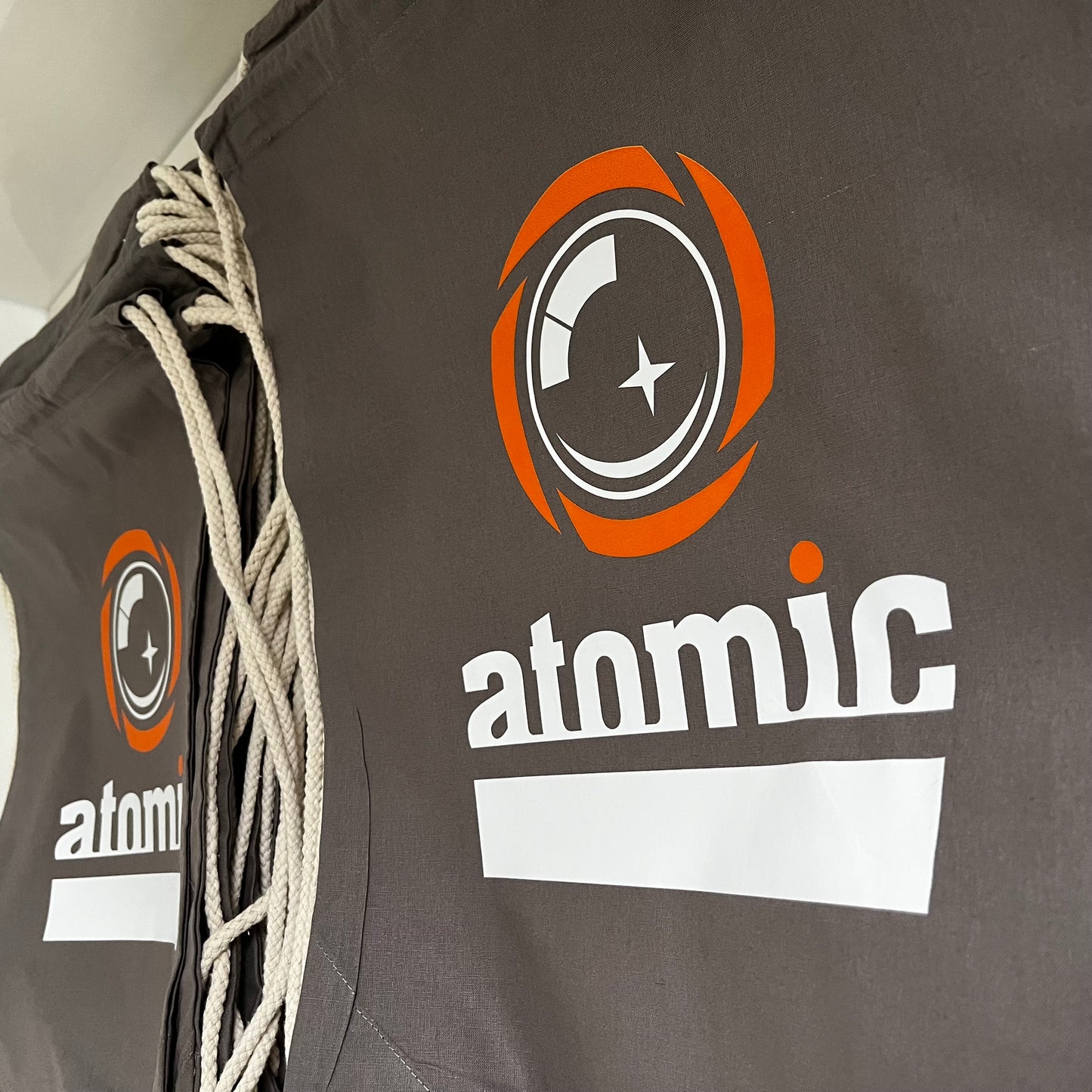 Pamučna sportska torba u boji 140g/m2 (pakovanja od 10 kom)